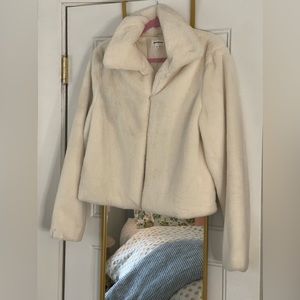 Superdown faux fur coat - size medium
